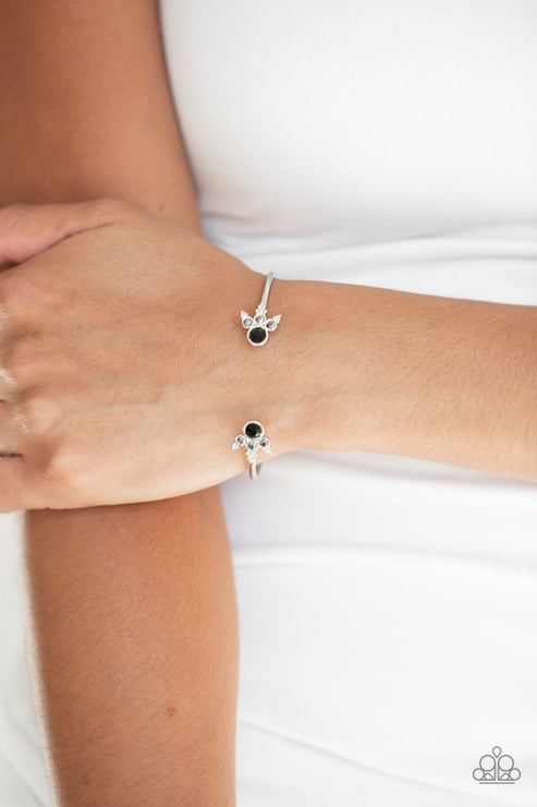 Paparazzi A Bit Rich - Black Bracelet
