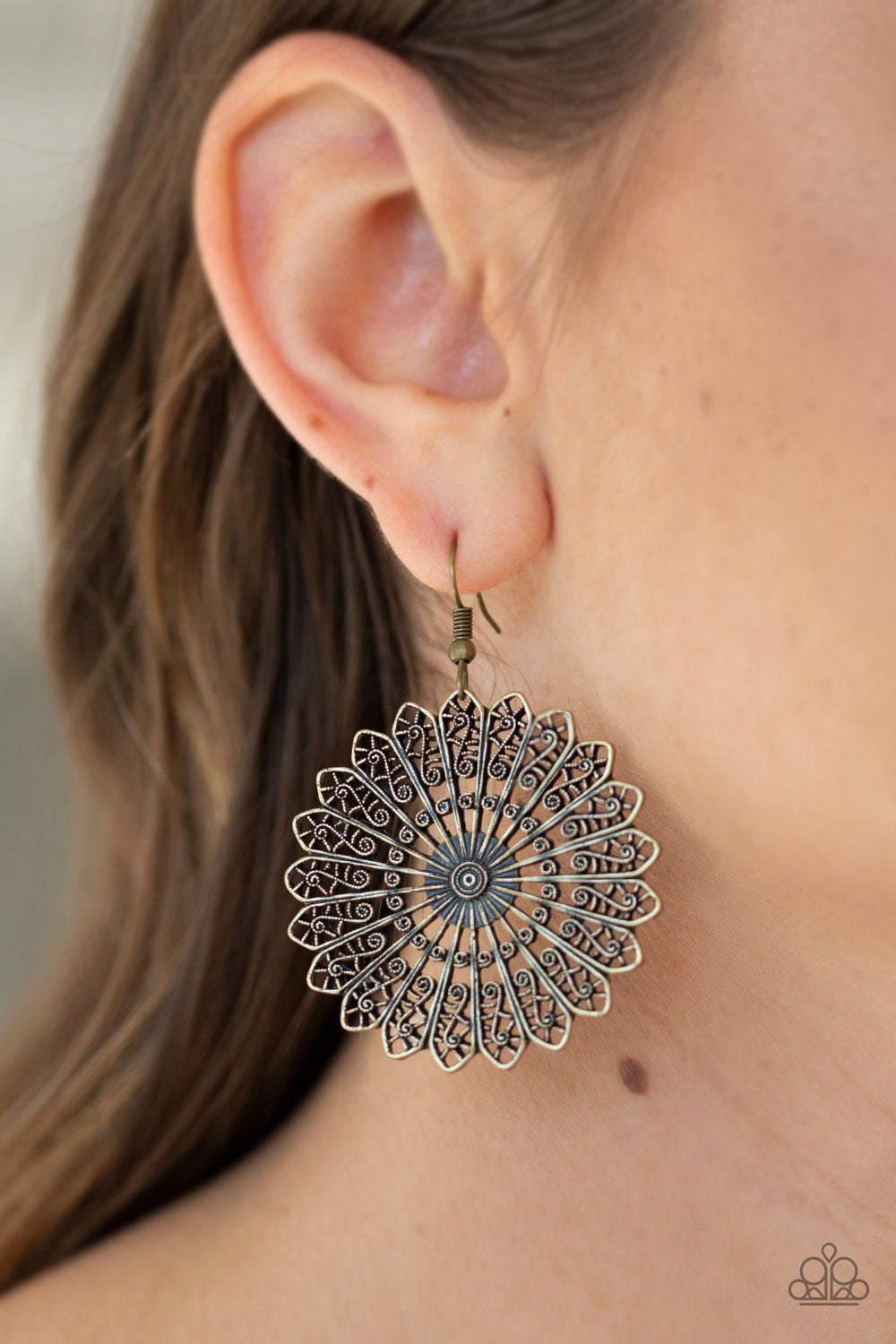 PAPARAZZI "GLOBETROTTING GURU" BRASS EARRINGS