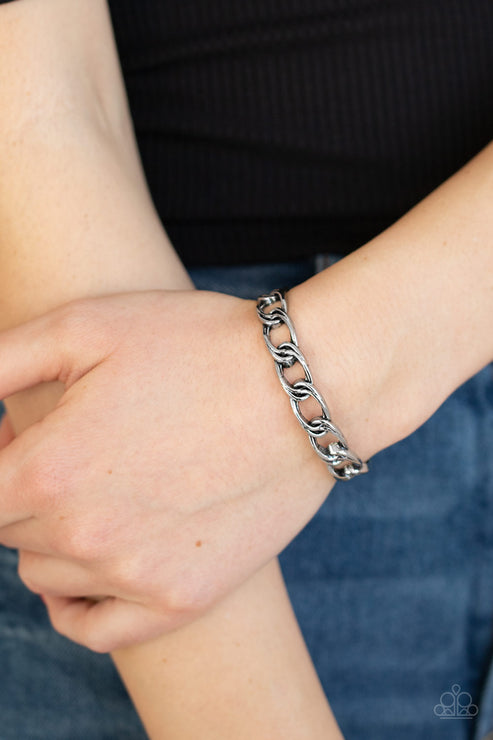 Paparazzi LINK Tank - Silver Bracelet