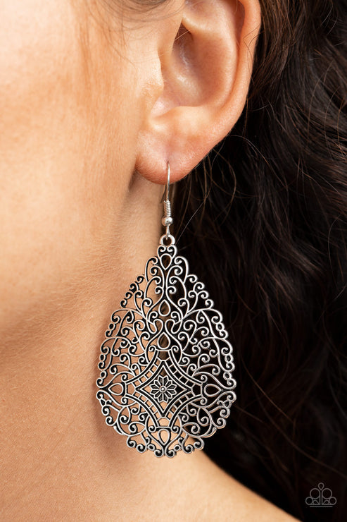 Paparazzi  Napa Valley Vintage - Silver  Earrings