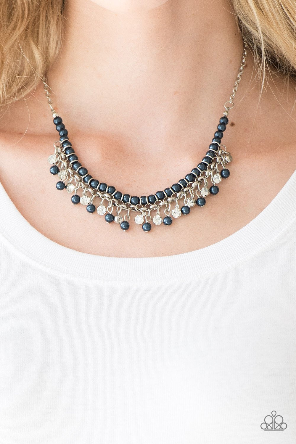 PAPARAZZI "A TOUCH OF CLASSY" BLUE NECKLACE