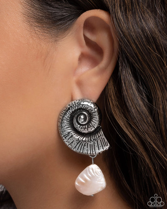 Paparazzi Conch Calypso - White Post Earrings