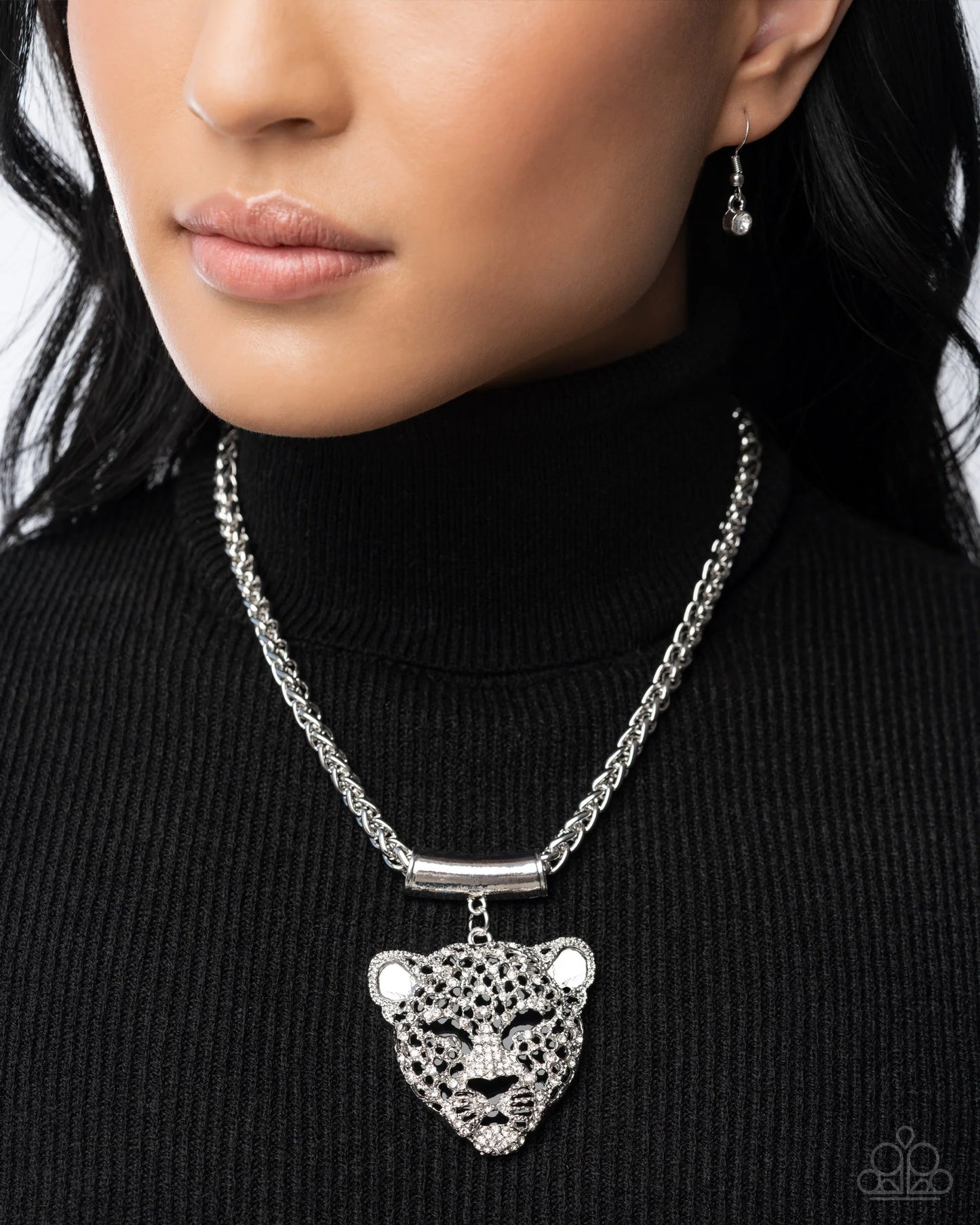 Paparazzi Leopard Luminescence Black Necklace