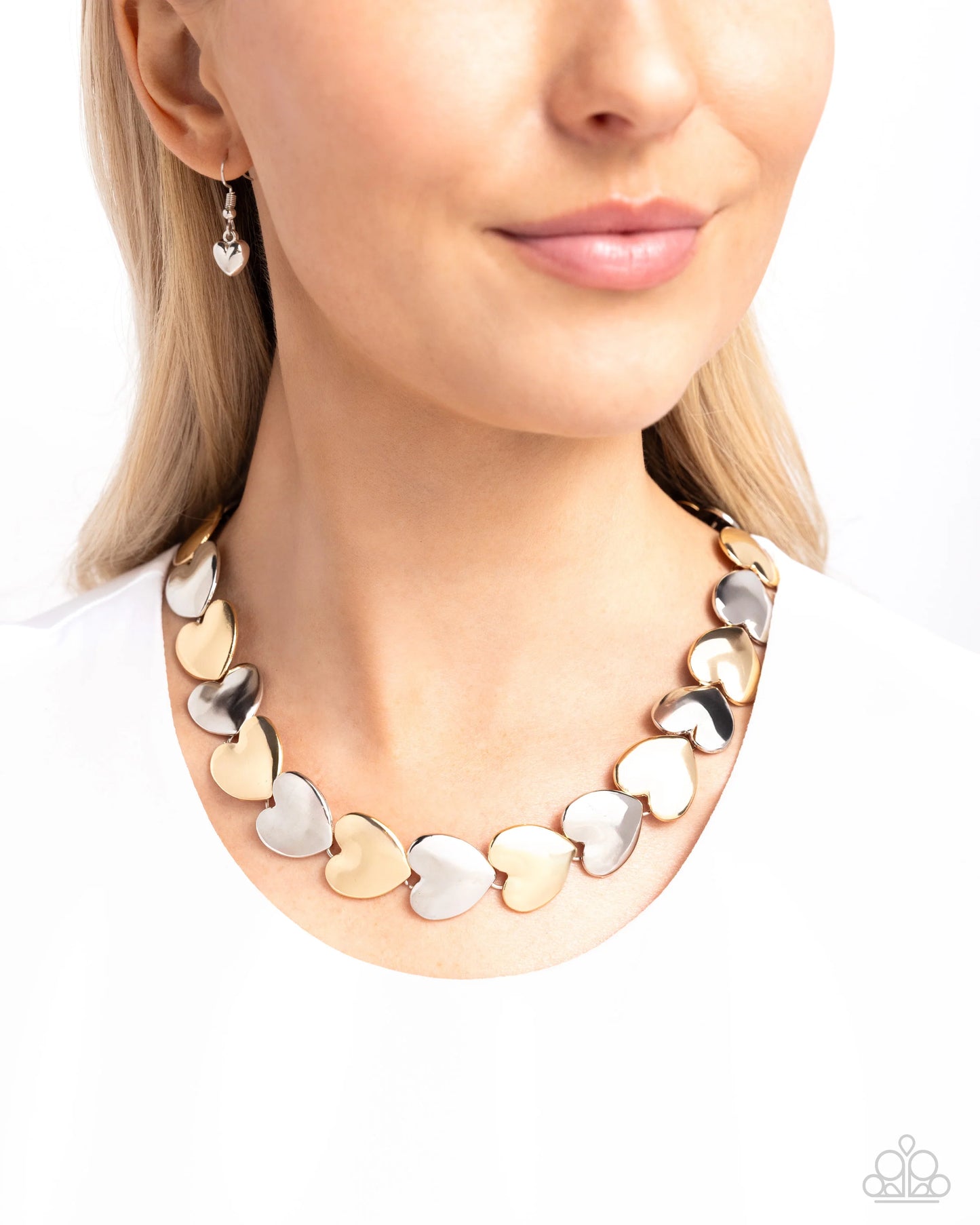 Paparazzi Heirloom Hearts - Multi Necklace