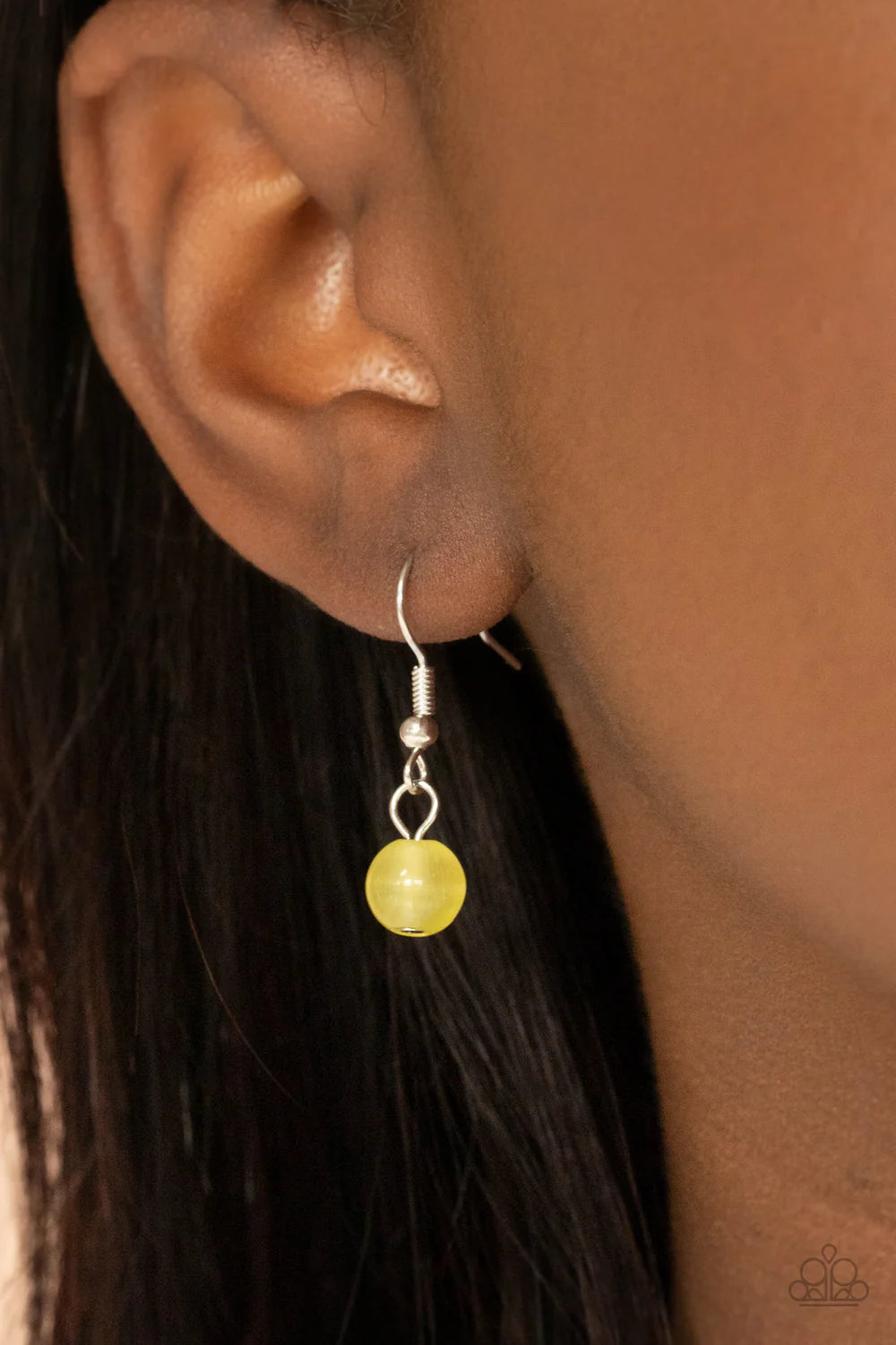Paparazzi ♥ Warmhearted Glow - Yellow ♥ Necklace
