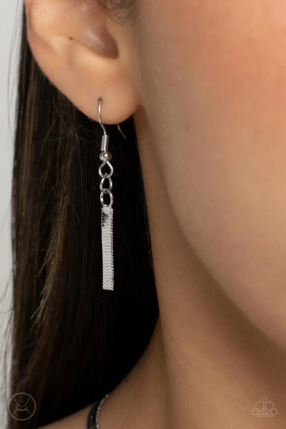 Paparazzi ♥ In No Time Flat - Silver ♥ Necklace