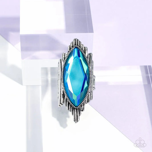 Paparazzi Ring ~ Stunning Showman - Green