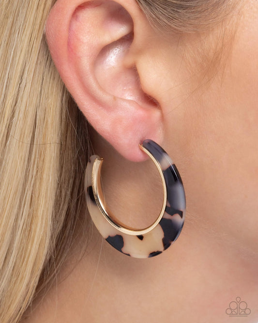 Paparazzi Patterned Promotion Brown Earrings