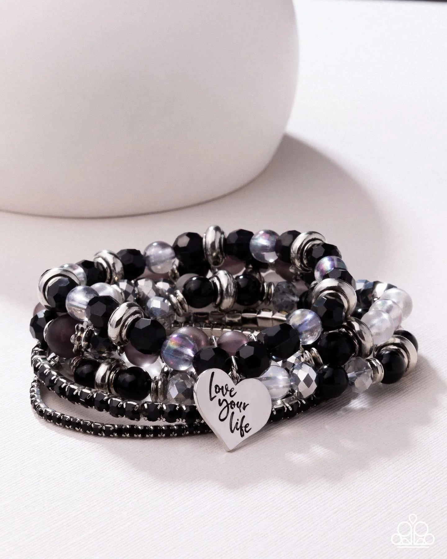 Optimistic Opulence - black - Paparazzi bracelet
