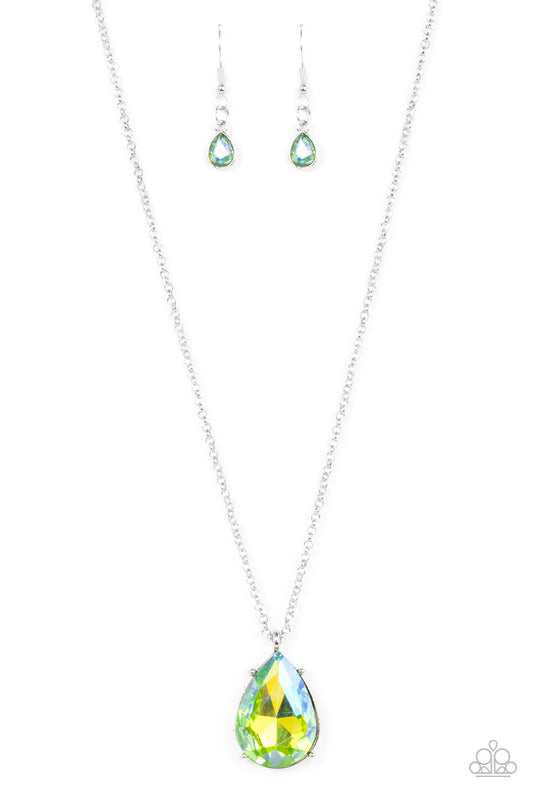 Paparazzi Illustrious Icon - Green Necklace
