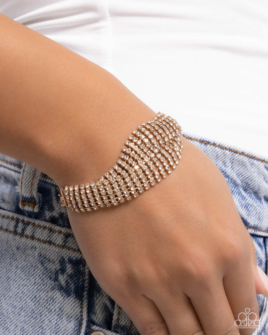 Paparazzi Trustworthy Twist - Gold Bracelet