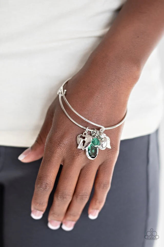 Paparazzi Heart of BOLD - Green Bracelet