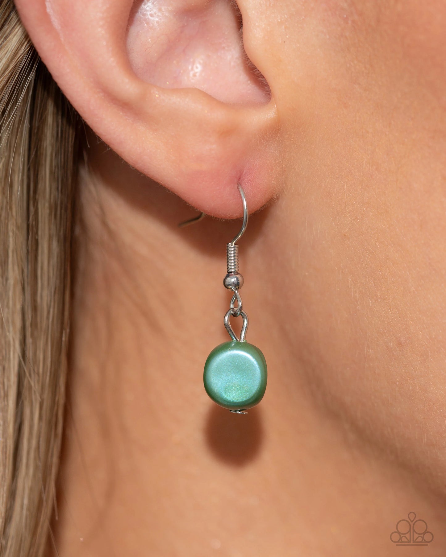 Paparazzi Malibu Makeover - Blue Necklace/Paparazzi Malibu Model - Blue Bracelet
