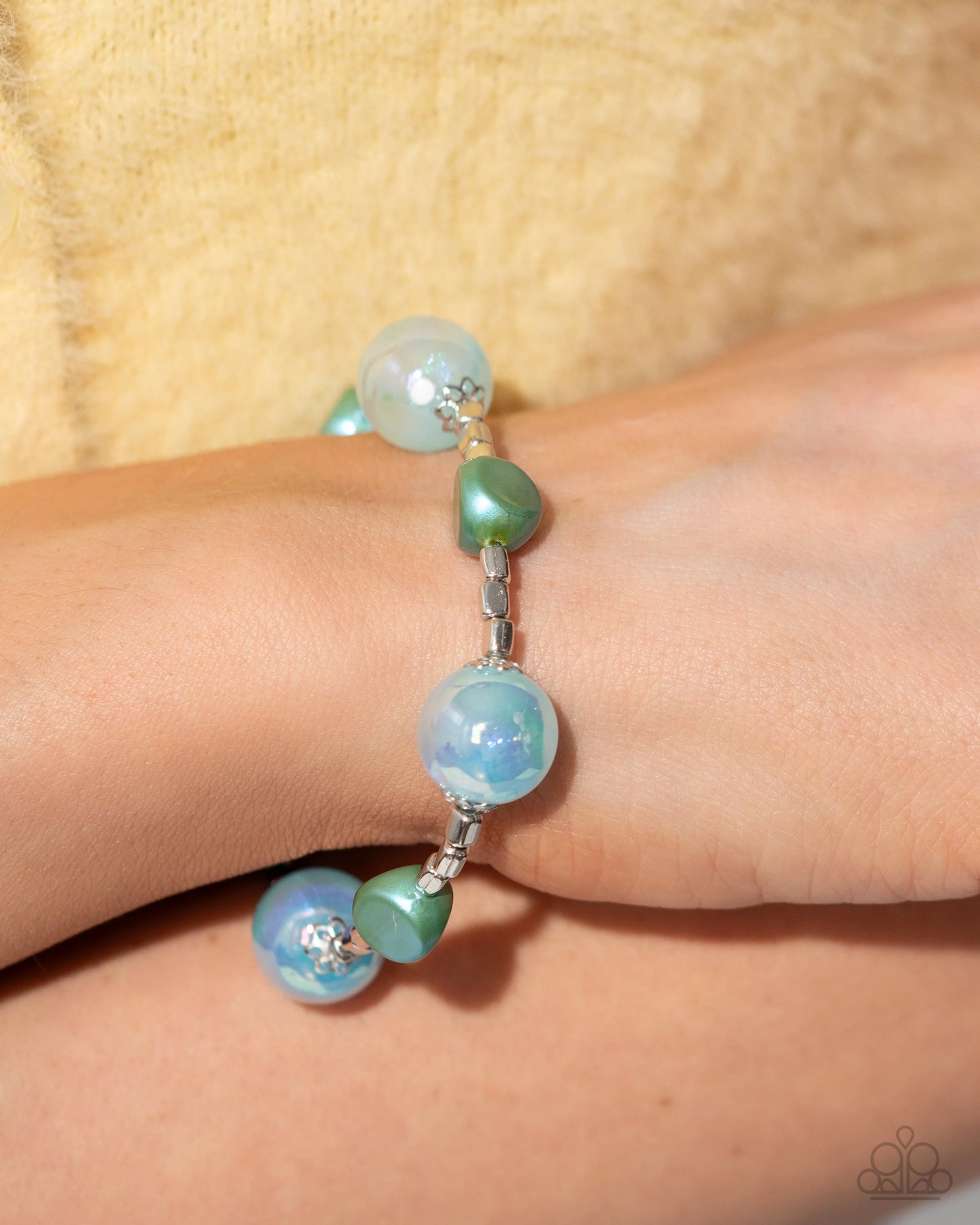 Paparazzi Malibu Makeover - Blue Necklace/Paparazzi Malibu Model - Blue Bracelet
