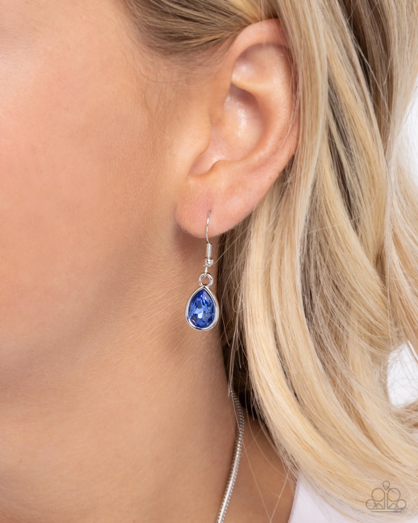 Paparazzi Outgoing Opulence - Blue Necklace