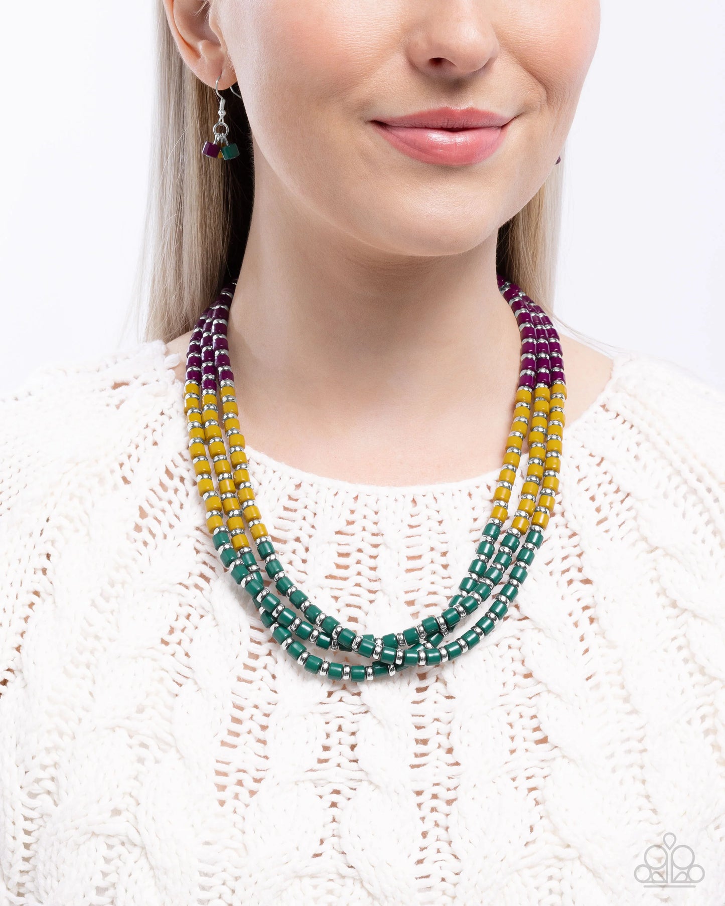 Necklace: "Trendy Trio - Green"
Bracelet: "Trendy Trifecta - Green