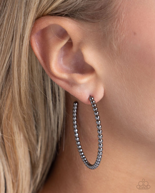 Paparazzi Manufactured Monochromatic - Black Earrings