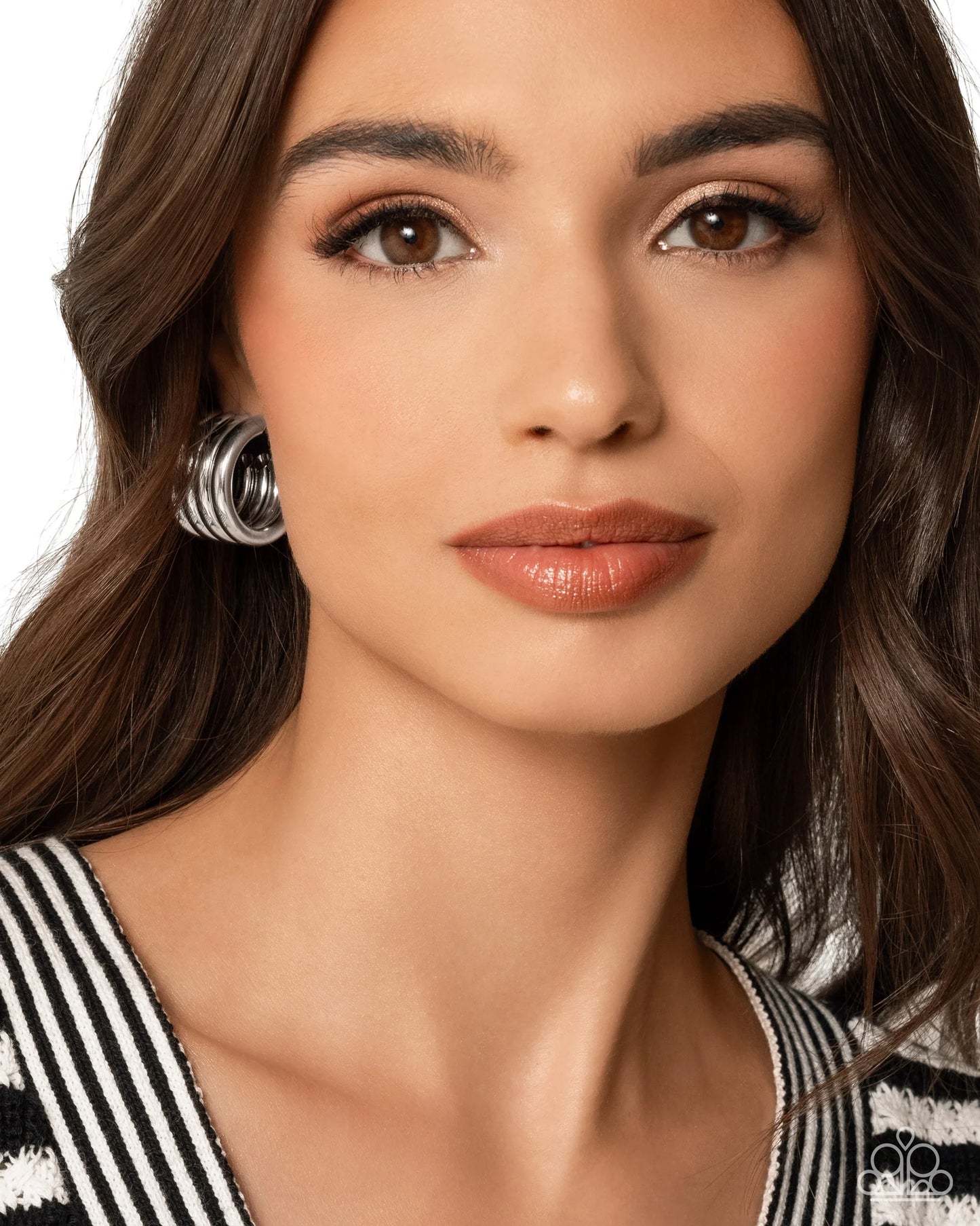 Paparazzi Continuous Construction - Silver Earrings