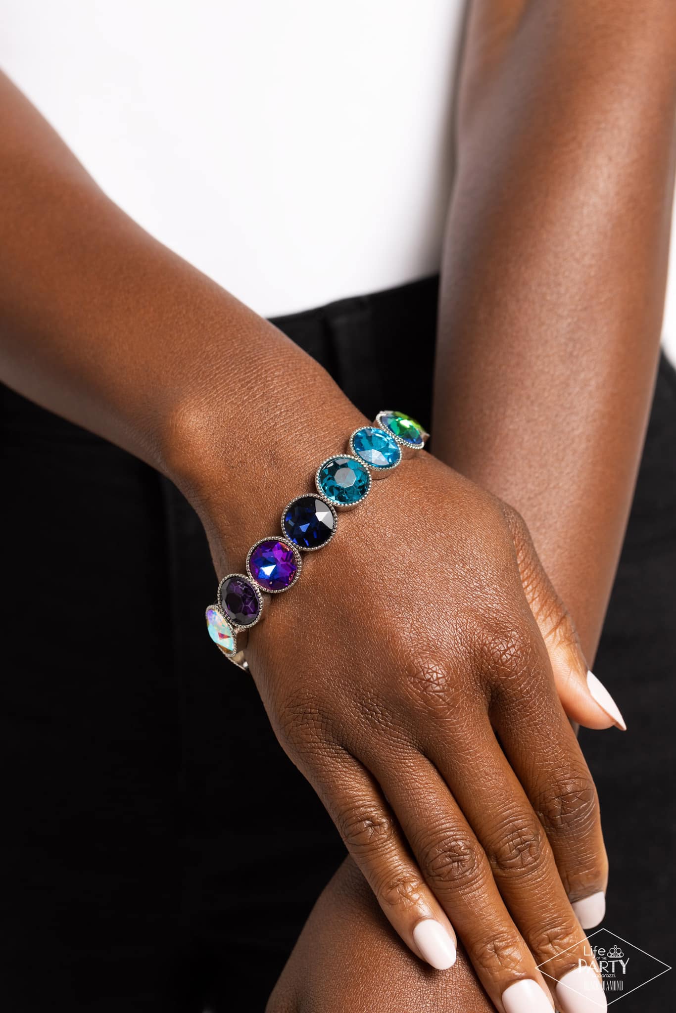 Number One Knockout - multi - Paparazzi bracelet