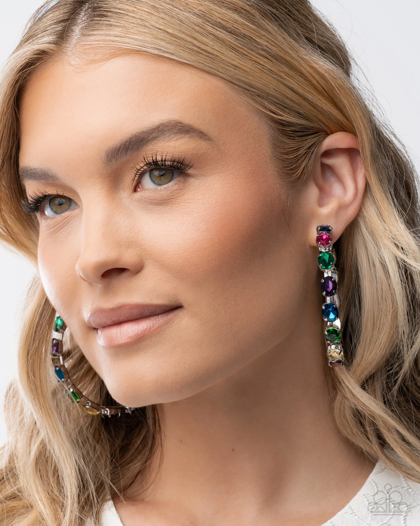 Paparazzi Grand Finale Glitz - Multi Earrings