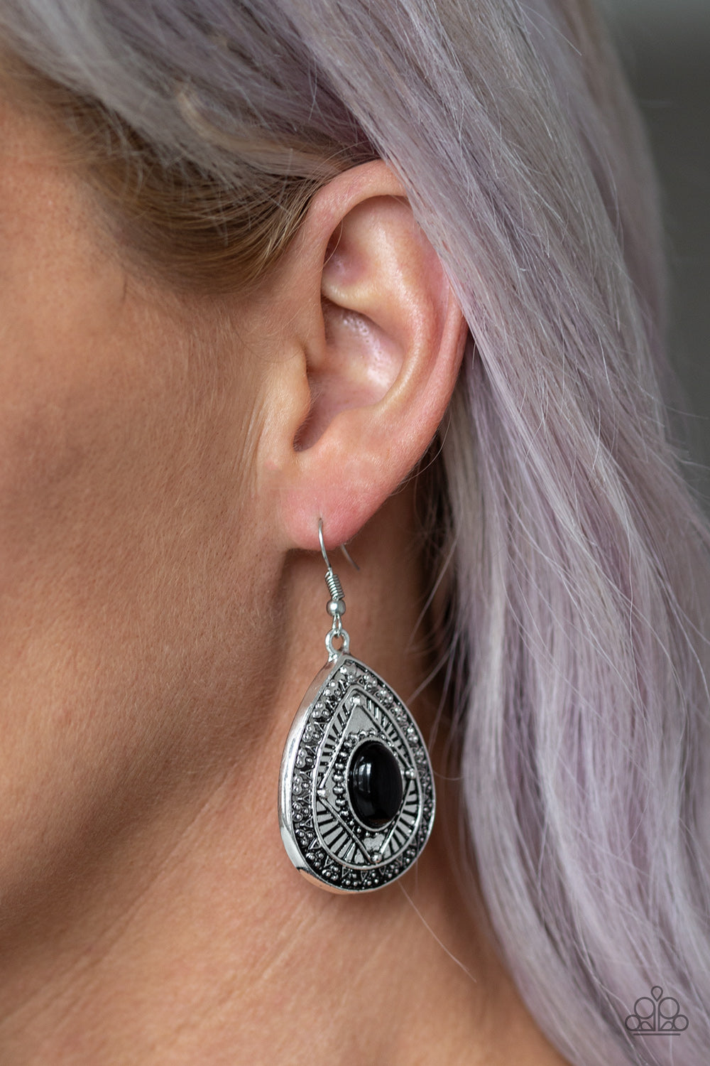 PAPARAZZI "TROPICAL TOPOGRAPHY" BLACK EARRINGS