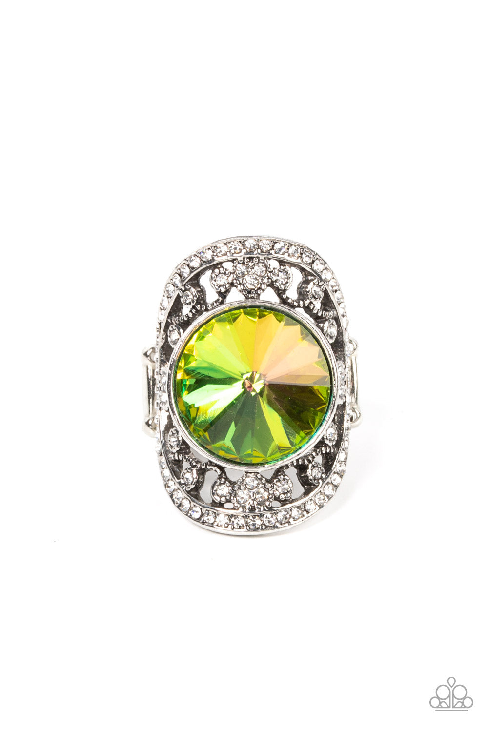 PAPARAZZI "GALACTIC GARDEN" GREEN RING