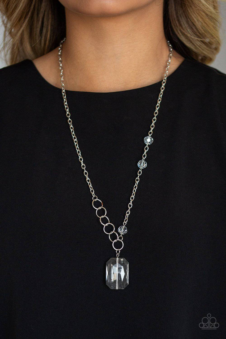 Never A Dull Moment, Paparazzi White Necklace