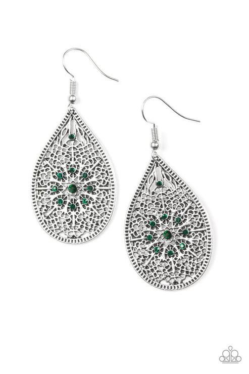 Paparazzi  Dinner Party Posh - Green  Earrings