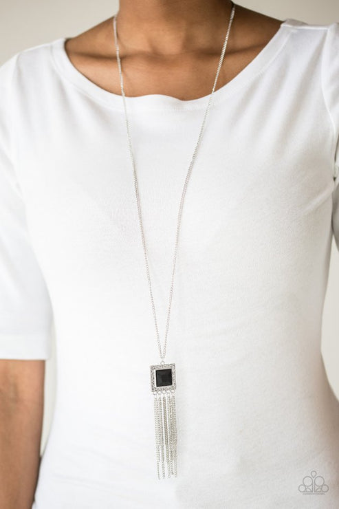 Paparazzi  Shimmer Sensei - Black  Necklace