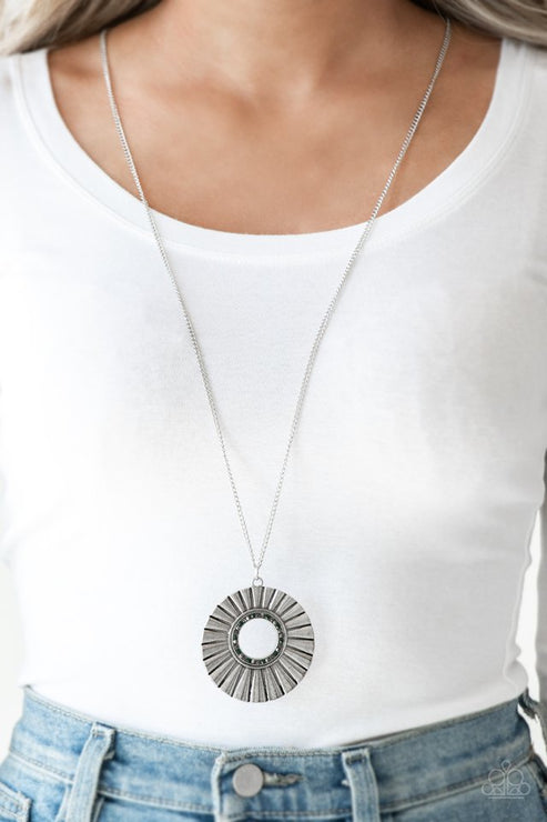 Paparazzi  Chicly Centered - Multi  Necklace