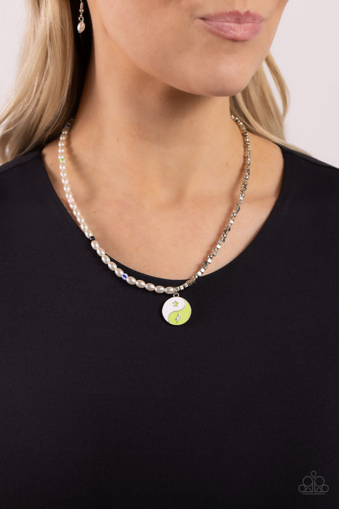 Paparazzi  Youthful Yin and Yang - Green  Necklace