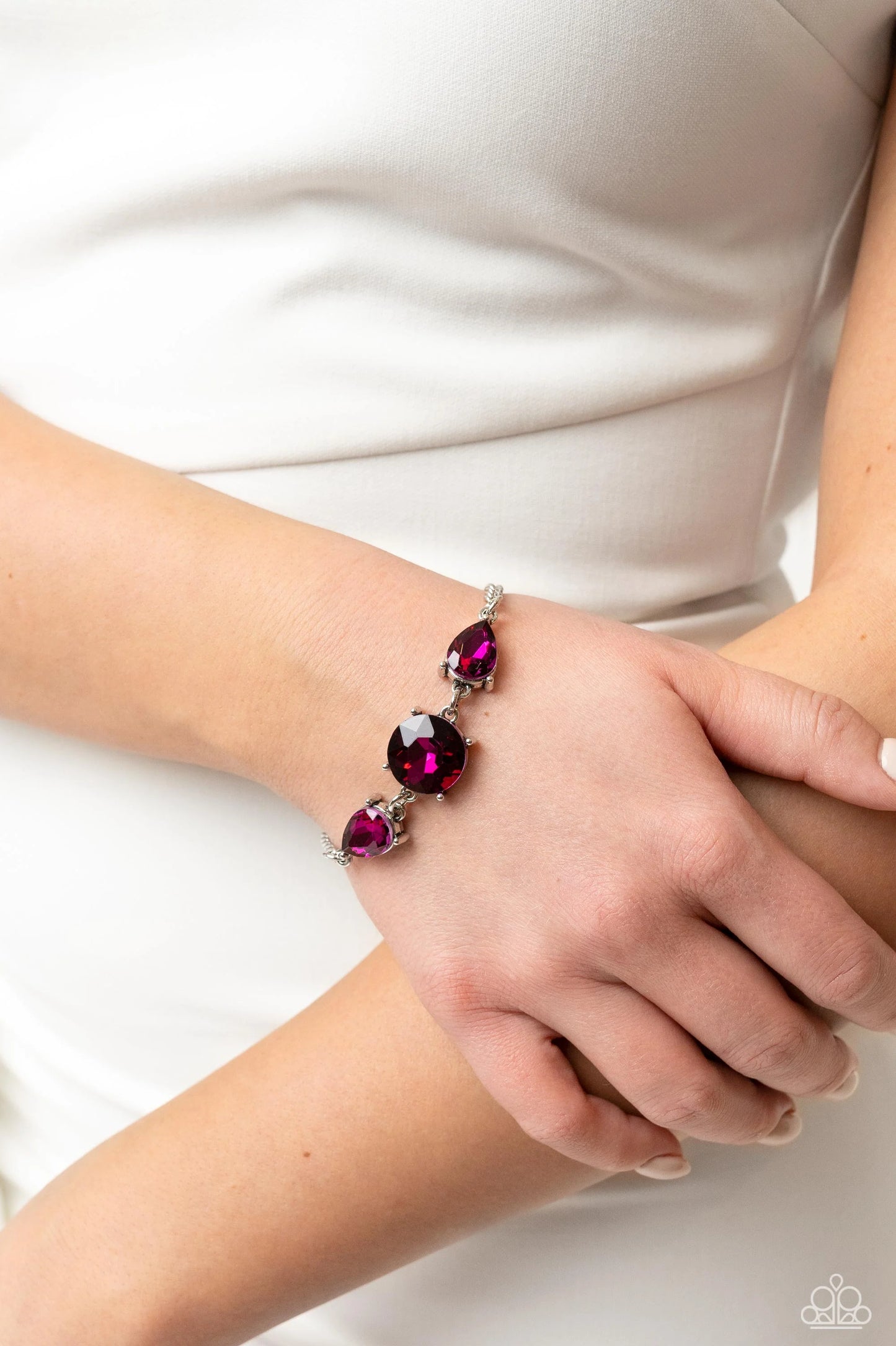 Paparazzi Round Royalty - Pink Necklace/Paparazzi Twinkling Trio - Pink Bracelet