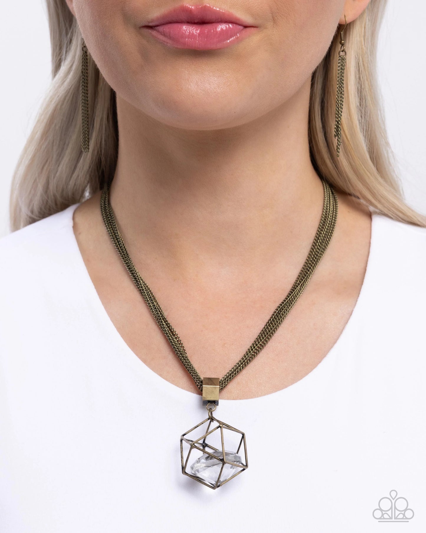 Paparazzi Eager Elegance - Brass Necklace