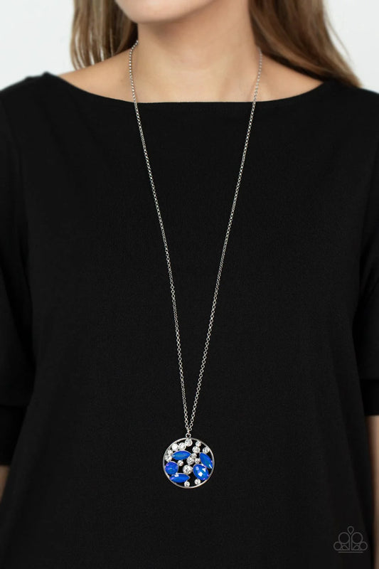 PAPARAZZI "IRIDESCENTLY INFLUENTIAL" BLUE NECKLACE