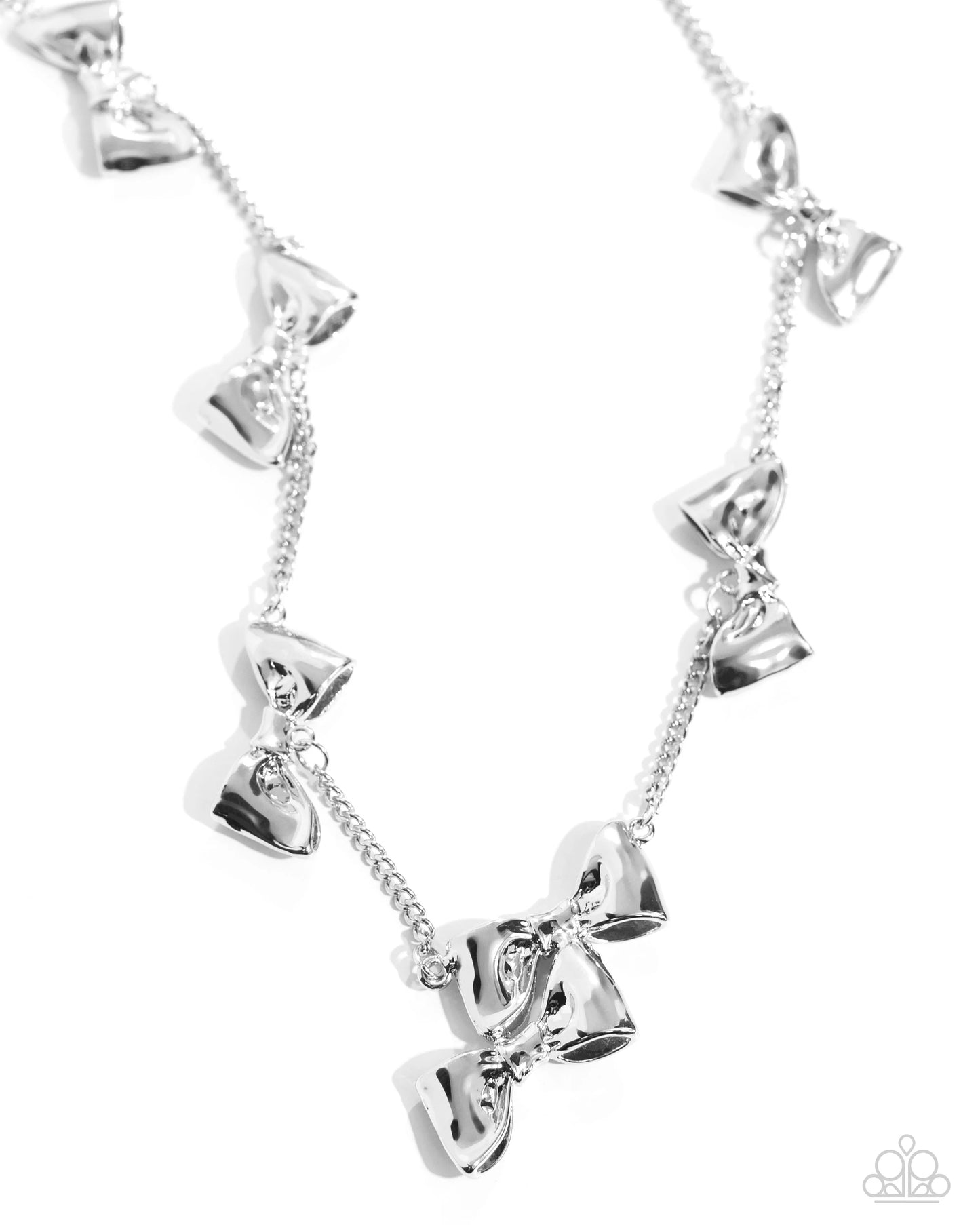Paparazzi ♥ Dapper Definition - Silver ♥ Necklace