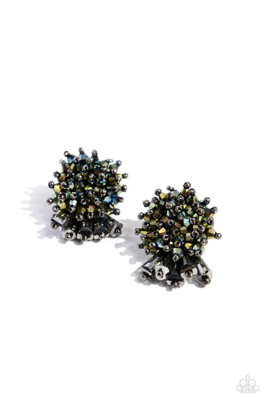 Paparazzi ♥ Streamlined Sass - Silver ♥ Post Earrings