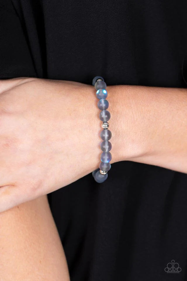 Paparazzi Bracelet ~ Forever and a DAYDREAM - Silver