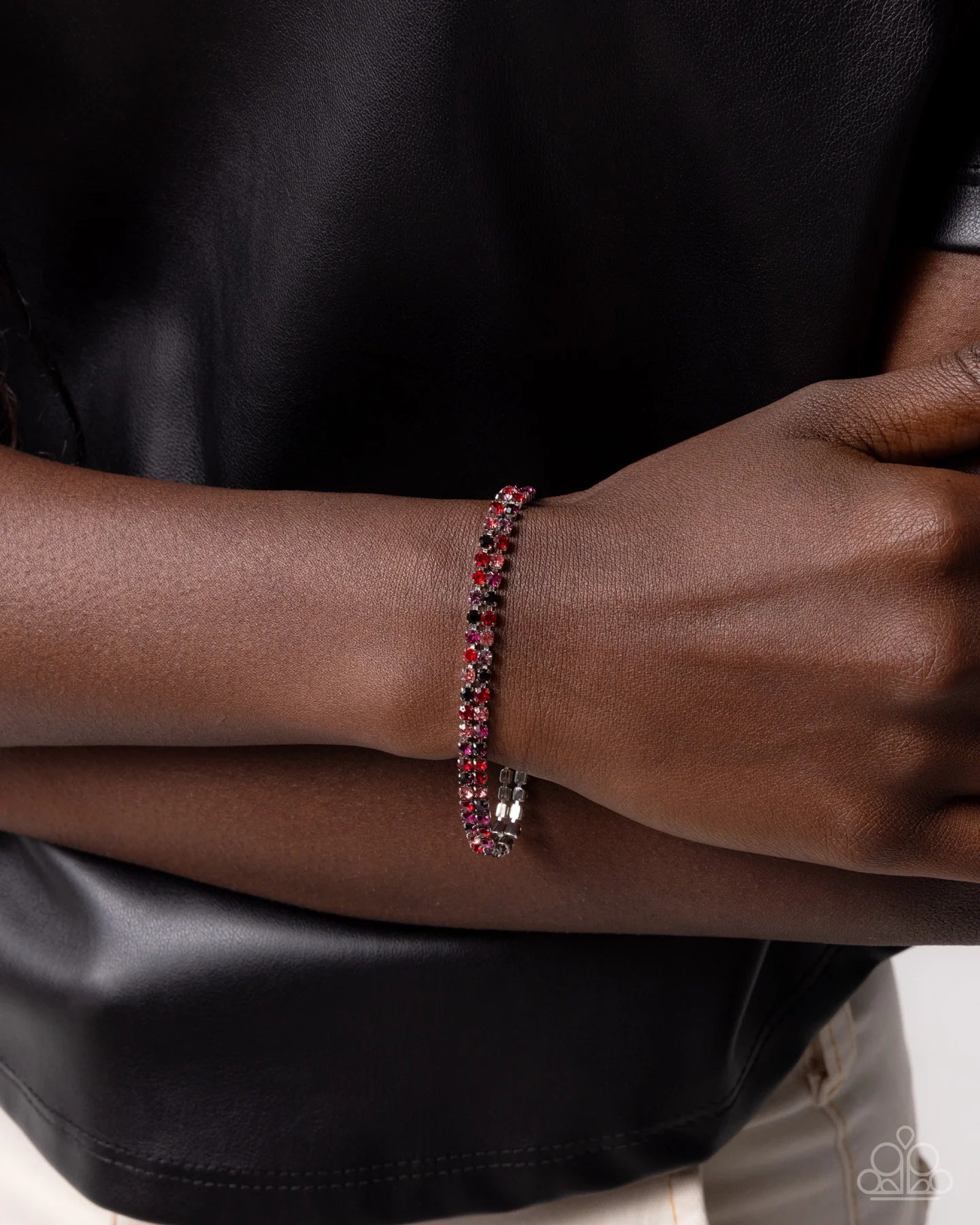 Choker Necklace: "Terrific Trio - Red"
Bracelet: "Thrilling Trio - Red"