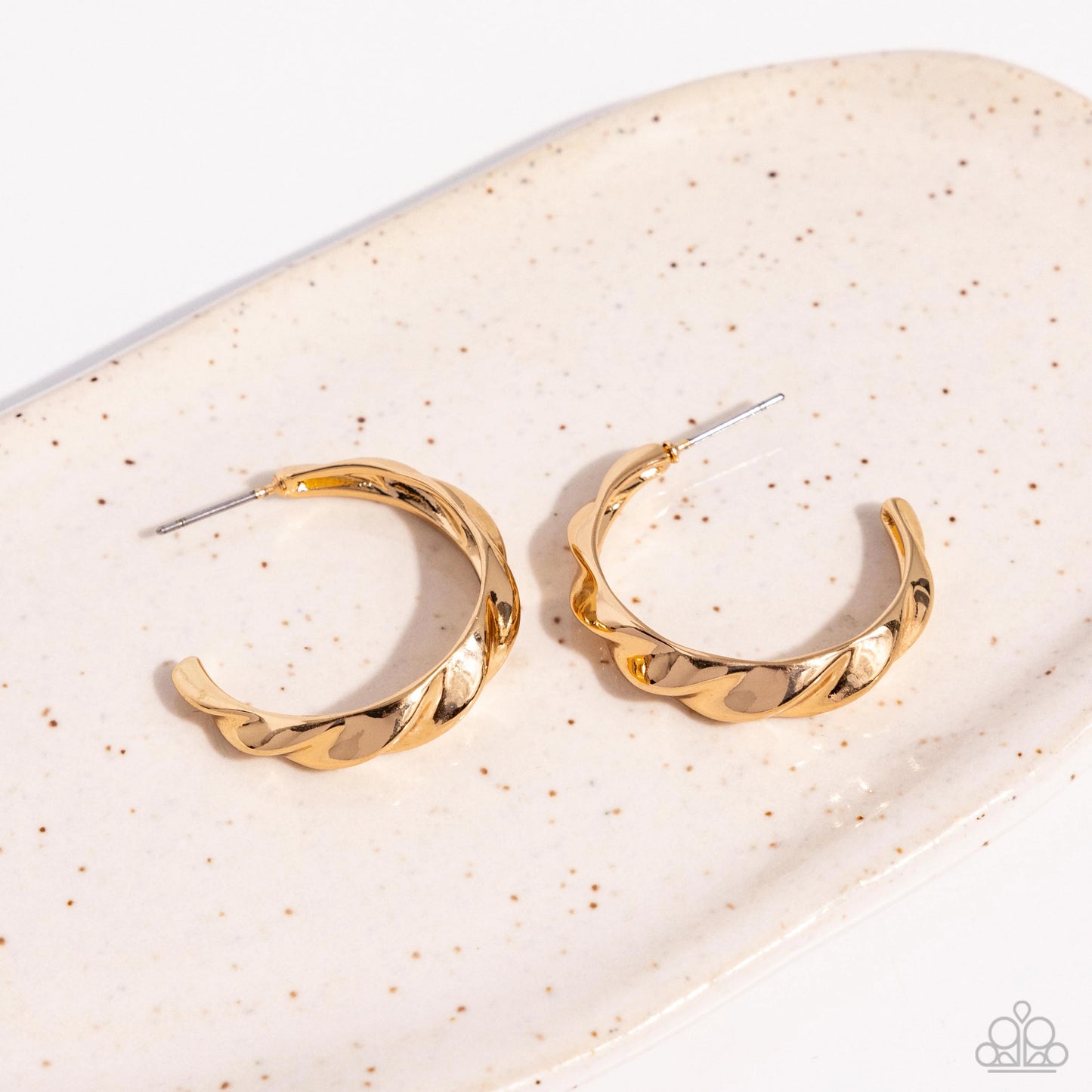 HOOP it Up - gold - Paparazzi earrings