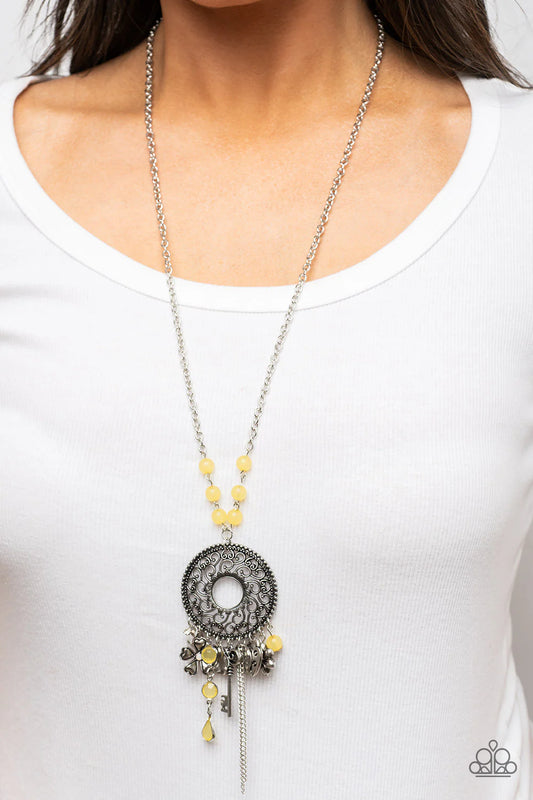 Paparazzi Making Memories - Yellow Necklace