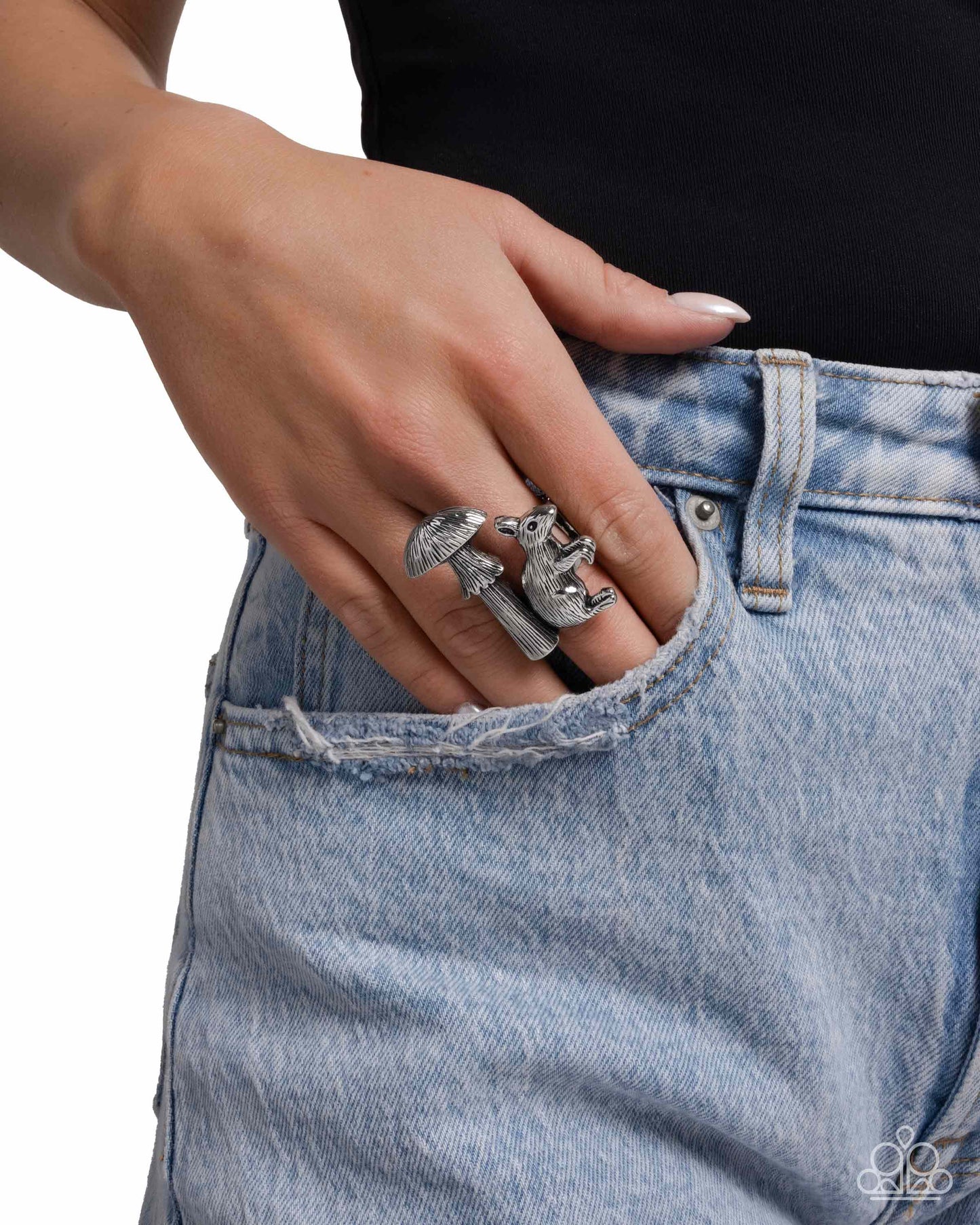 Paparazzi Textured Toadstool - Silver Ring