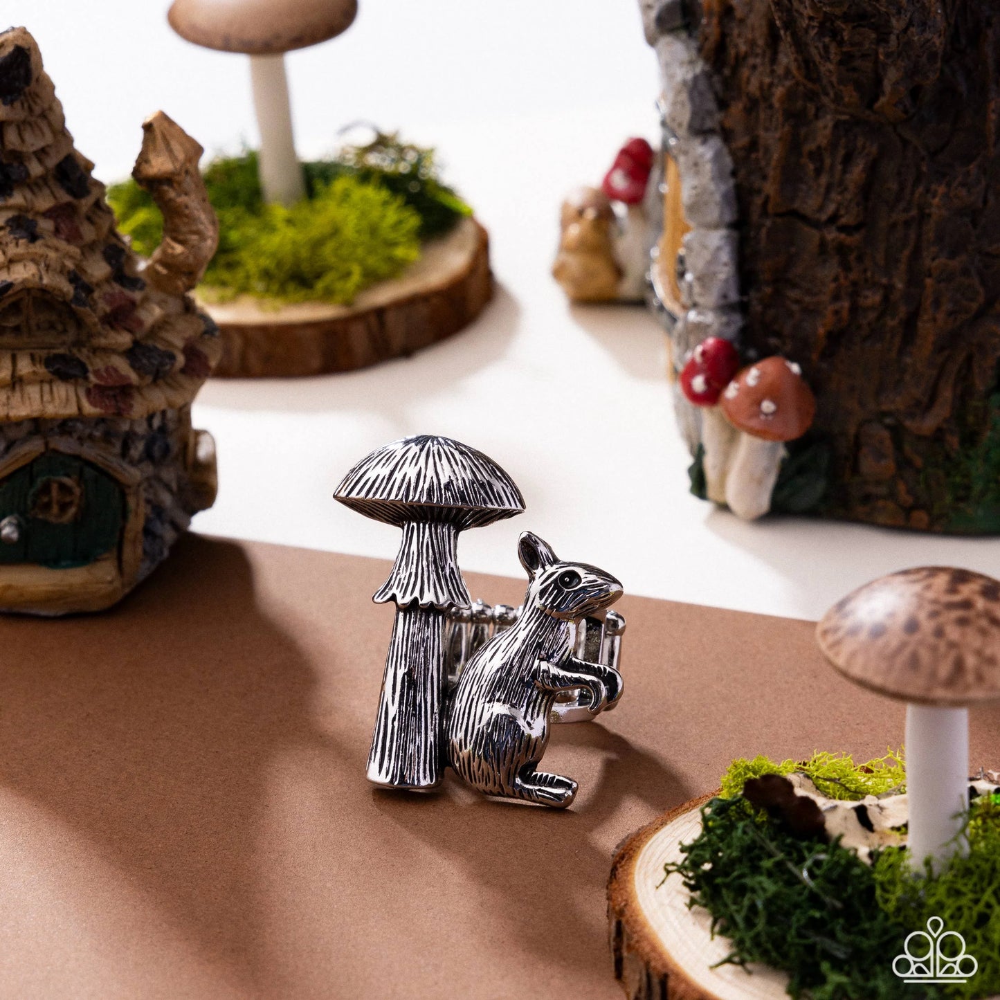 Paparazzi Textured Toadstool - Silver Ring