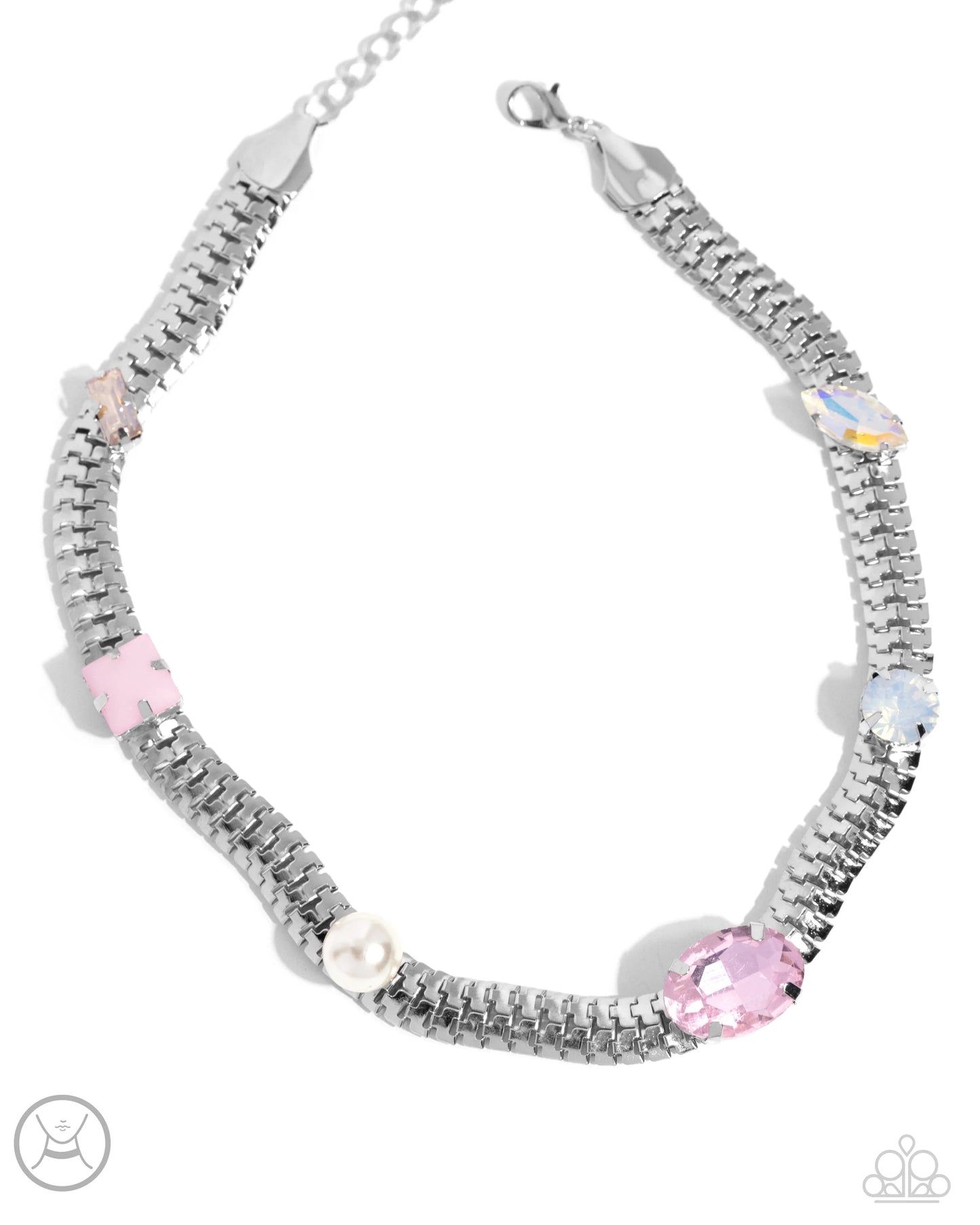 Paparazzi Classy Collectable - Pink Necklace