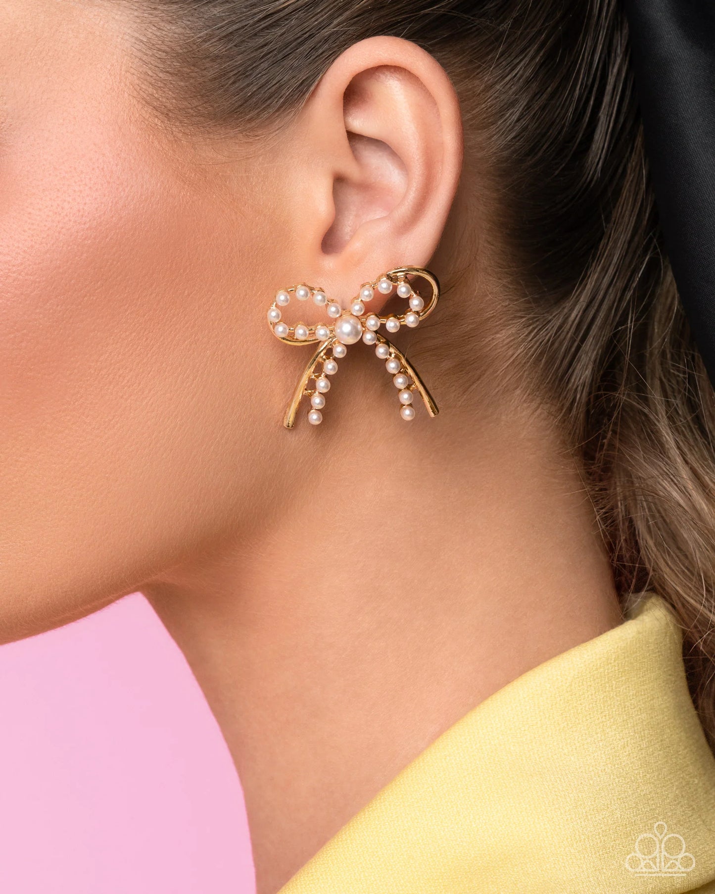 Paparazzi Girly Get Together - Gold Post Earrings