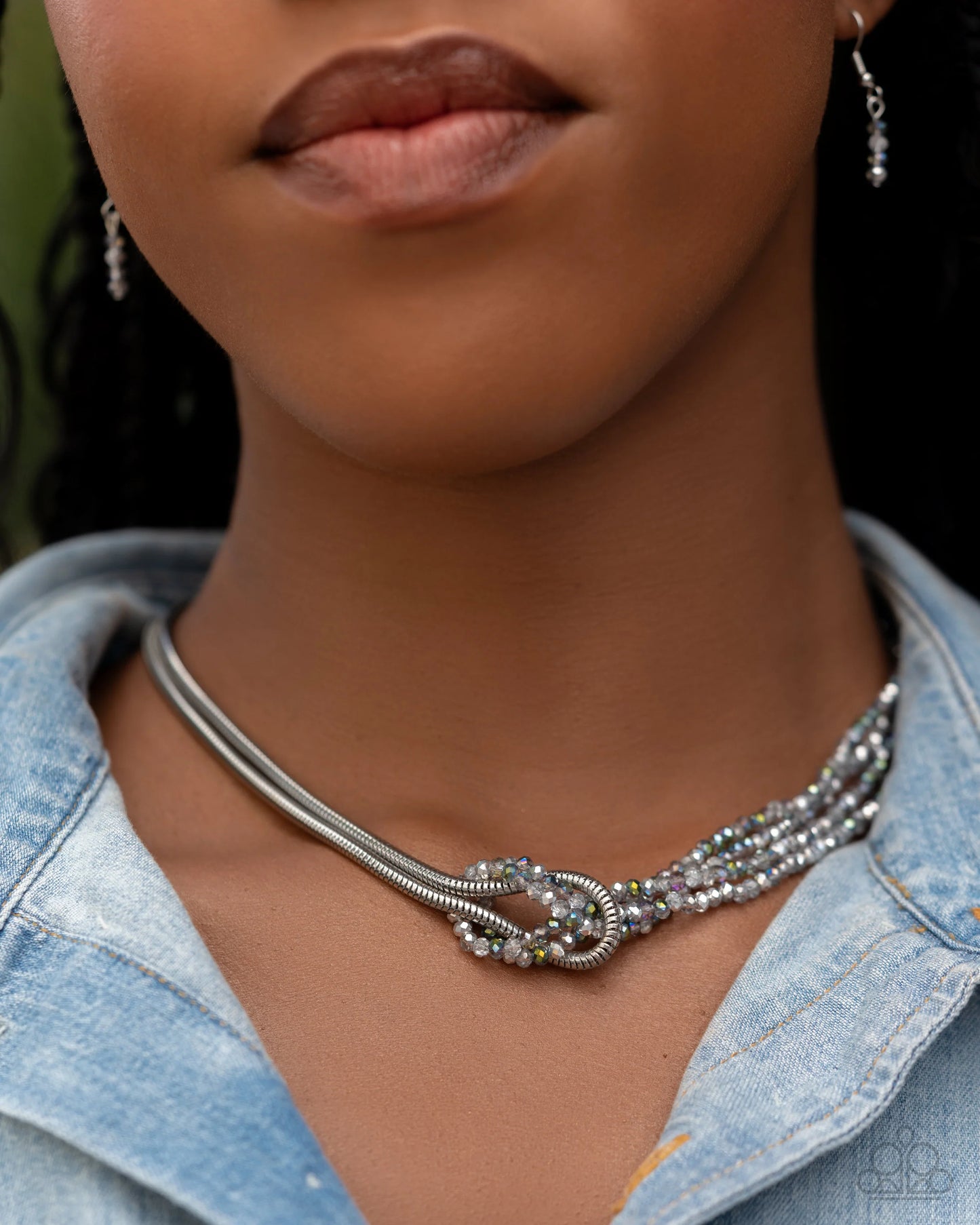 Paparazzi ♥ Mismatched Mirage - Silver ♥ Necklace