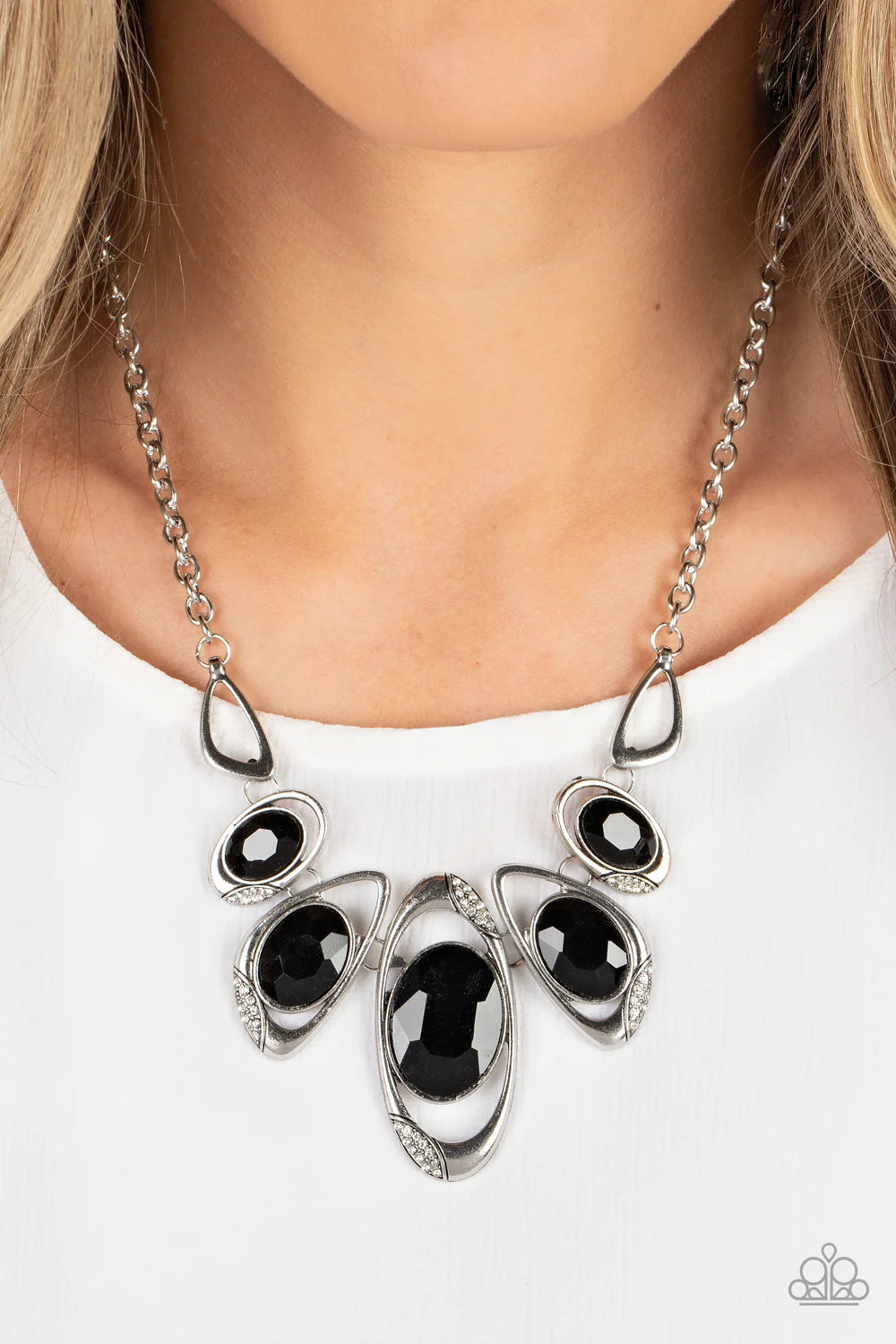 Paparazzi ♥ Hypnotic Twinkle - Black ♥ Necklace