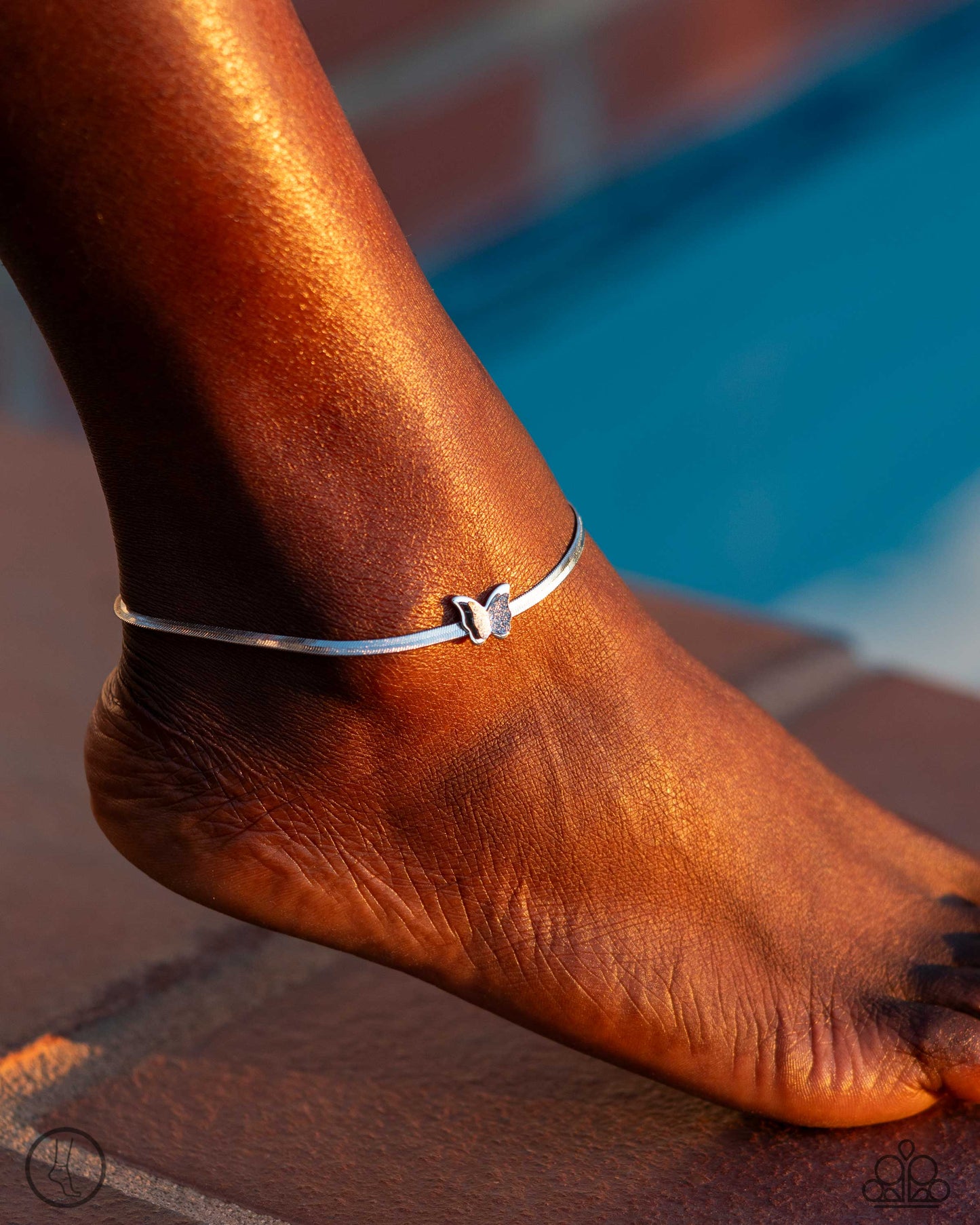Paparazzi ♥ A FLIGHT-ing Chance - Silver ♥ Anklet