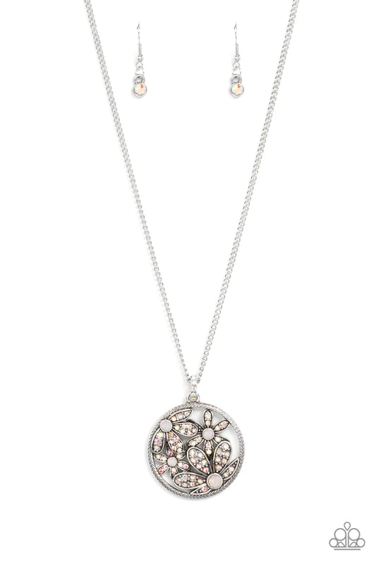 Paparazzi ♥ Glade Glamour - Multi ♥ Necklace