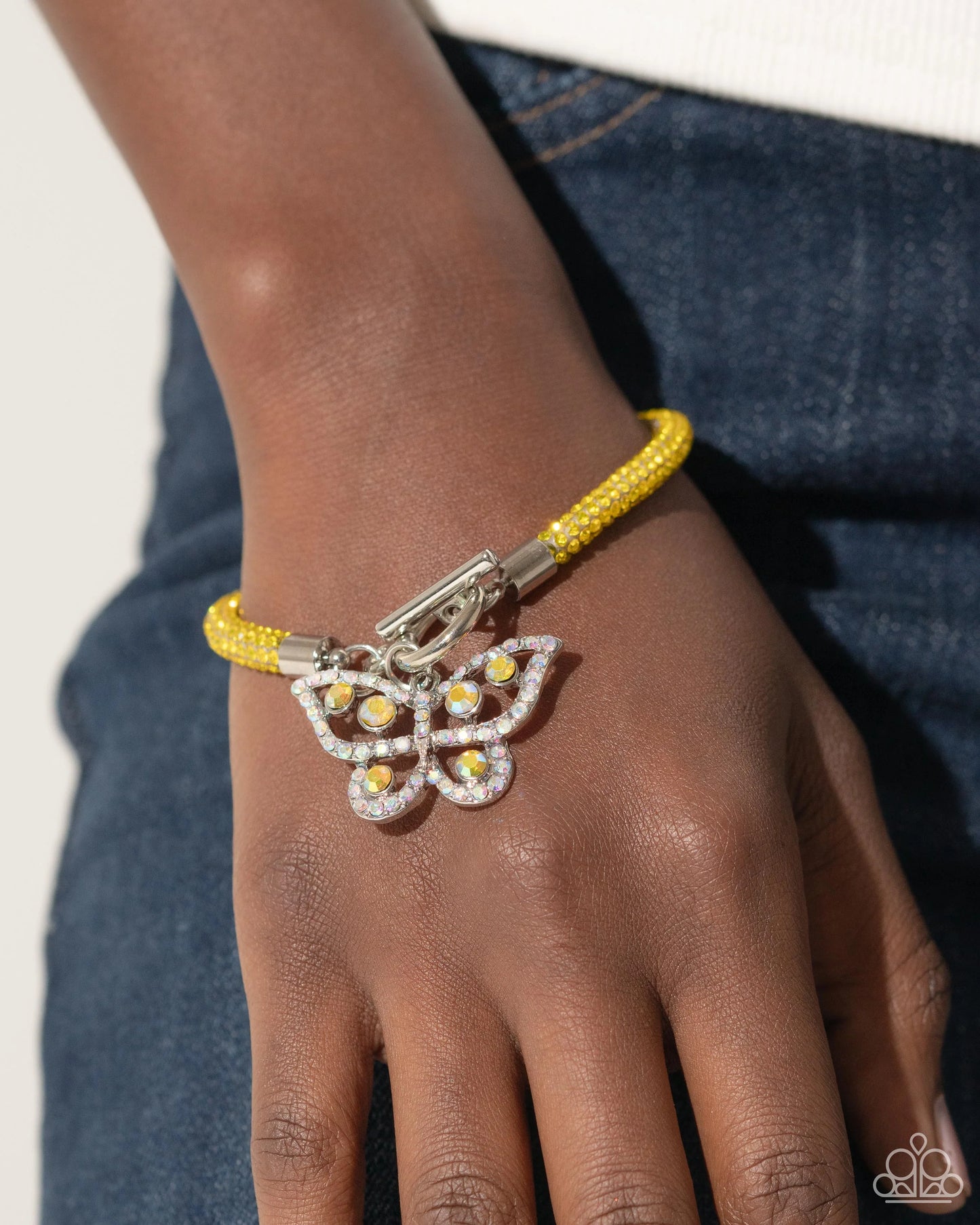 Paparazzi On SHIMMERING Wings - Yellow Necklace/Paparazzi Aerial Appeal - Yellow Bracelet