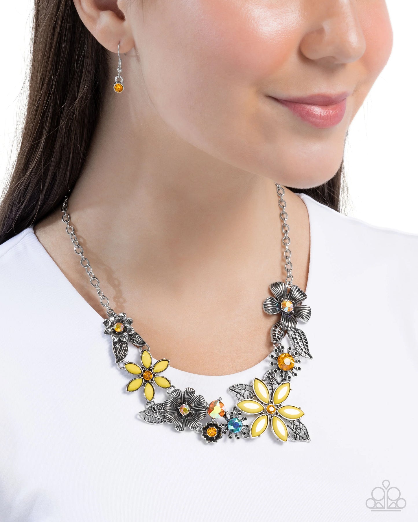 Paparazzi GARDEN My Sparkle - Yellow Necklace